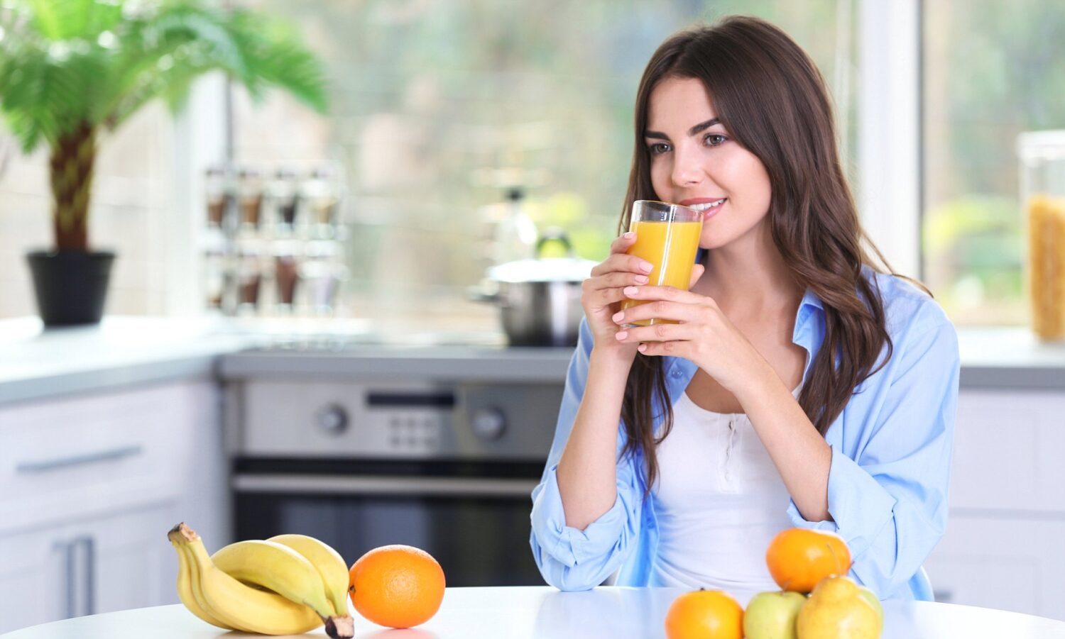 How to Use a Juicer to Make Orange Juice? 2022 Guide