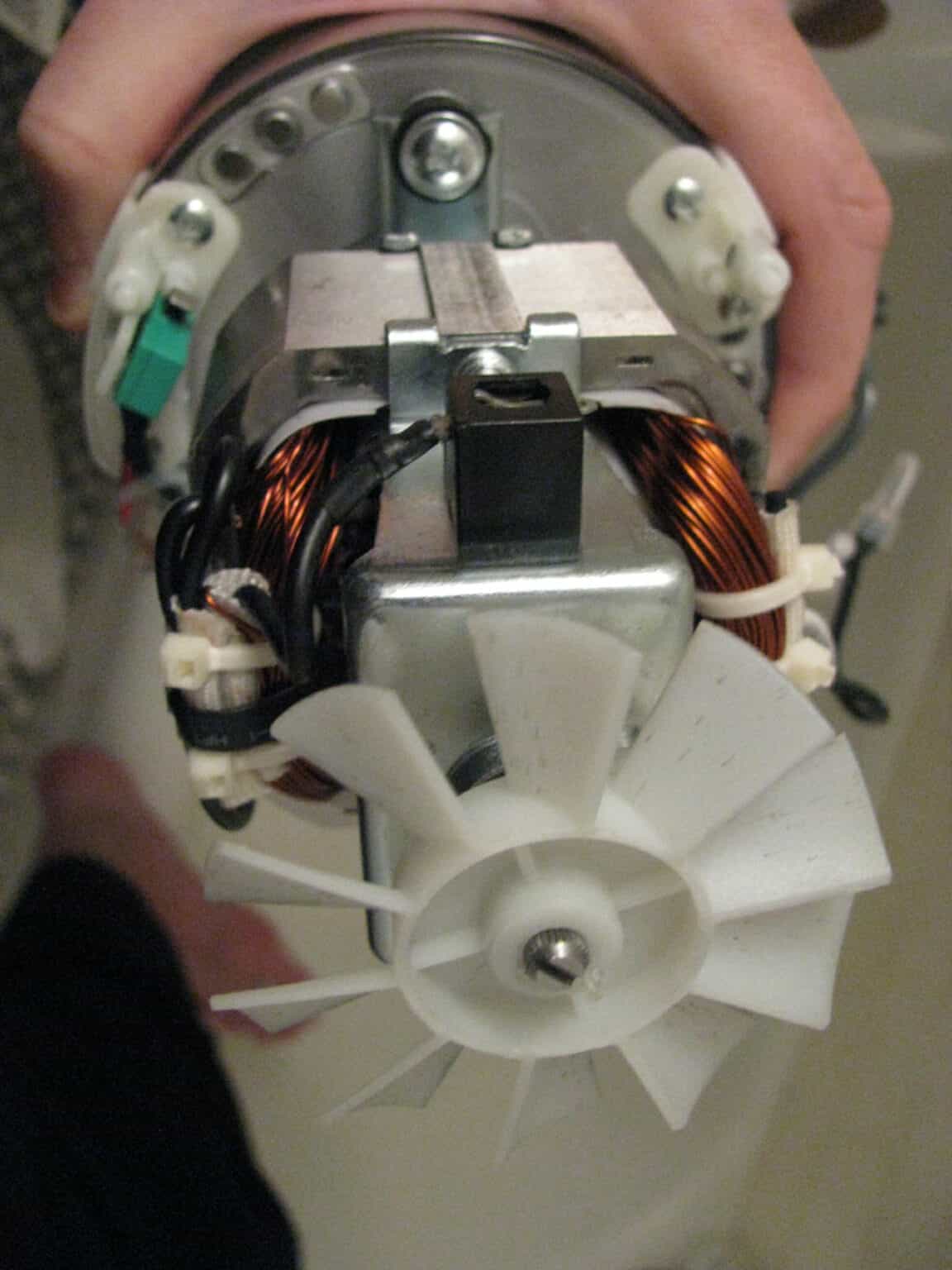 Nutribullet Stuck How to fix it? Hero Kitchen