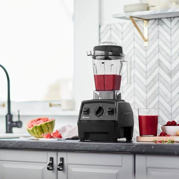 Vitamix e320 vs 7500 [ Which one is the Ultimate Model] Hero Kitchen