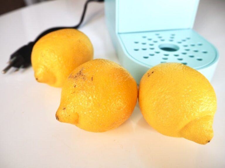 Keurig Descale Light Stays On How to Fix it? 2022 Guide